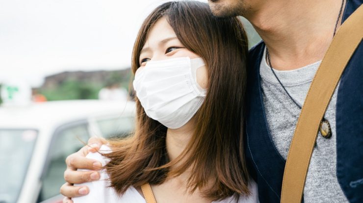Buy Best Plain Facemasks To Stay Protected From Contagious Diseases
